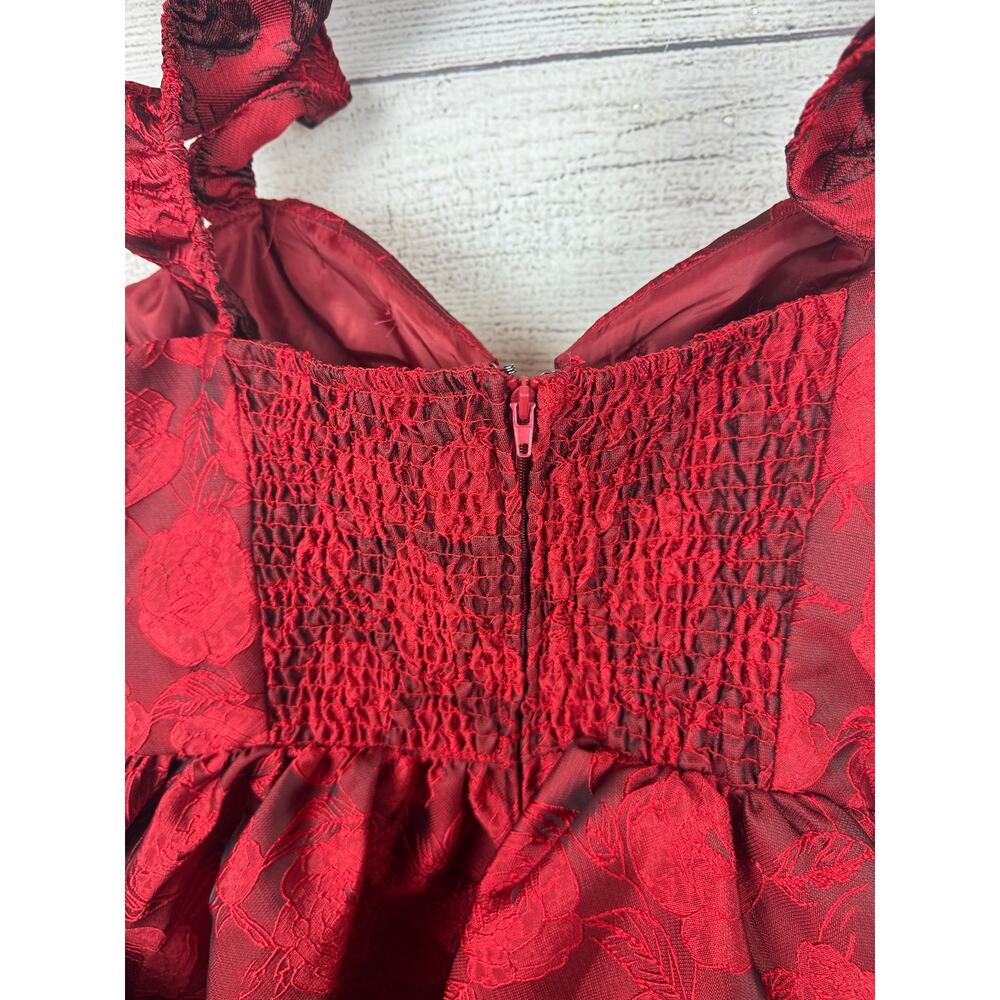 B. Darlin Juniors Red & Black Embossed Floral Occasion Mini Dress Size 13/14 - Picture 8 of 9